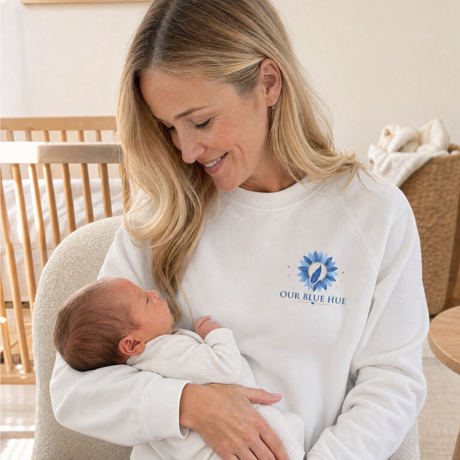Our Blue Hue™ Women's Fleece Crop Sweatshirt